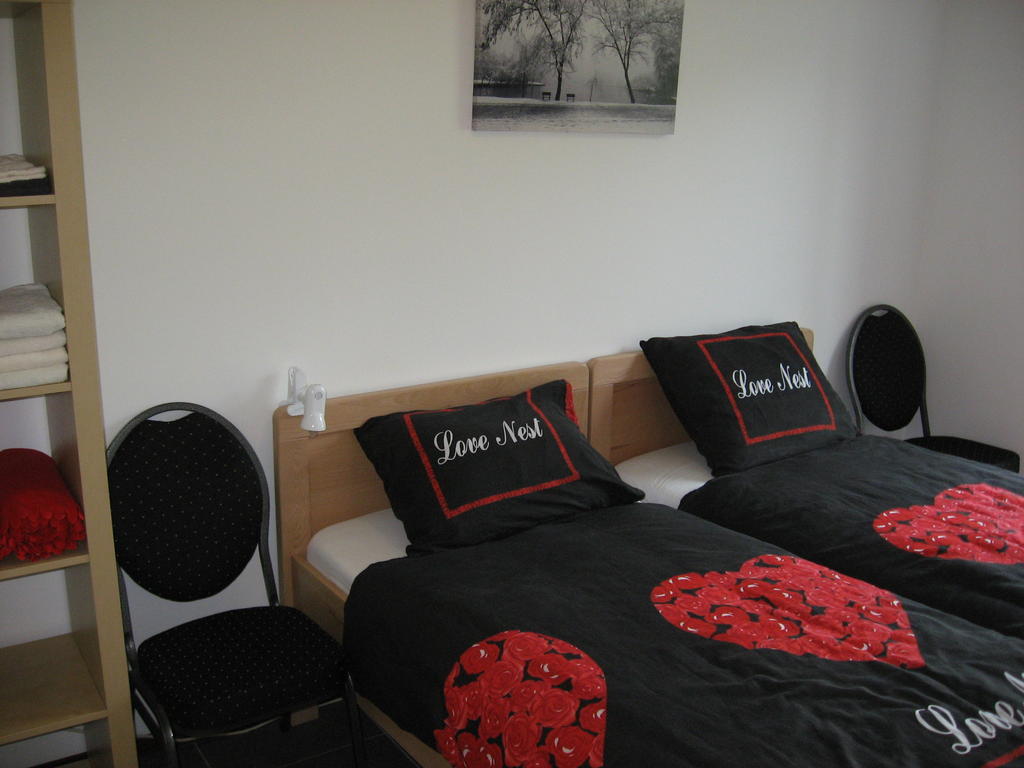 Rustpunt Groote Heide Bed & Breakfast Heeze Room photo